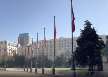 Chile promulga esperada reforma al sistema de pensiones instaurado por Pinochet