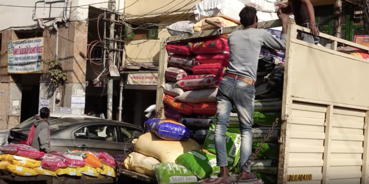 Inflación mayorista de India subió al 2,38 % en febrero