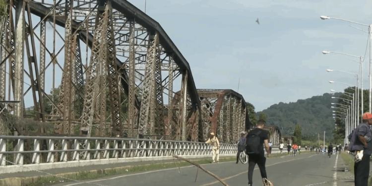 El gobierno de Panamá declaró el estado de emergencia en la provincia donde la filial bananera de EE.UU. Chiquita despidió a 5.000 trabajadores